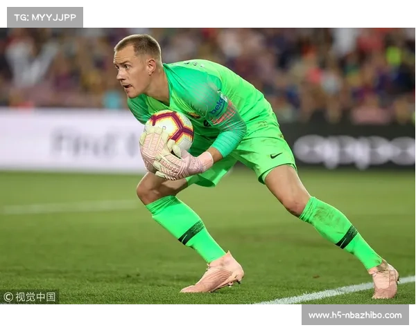 “赫罗纳租借特尔施特根遇阻,巴萨门将去留取决于球员个人态度”